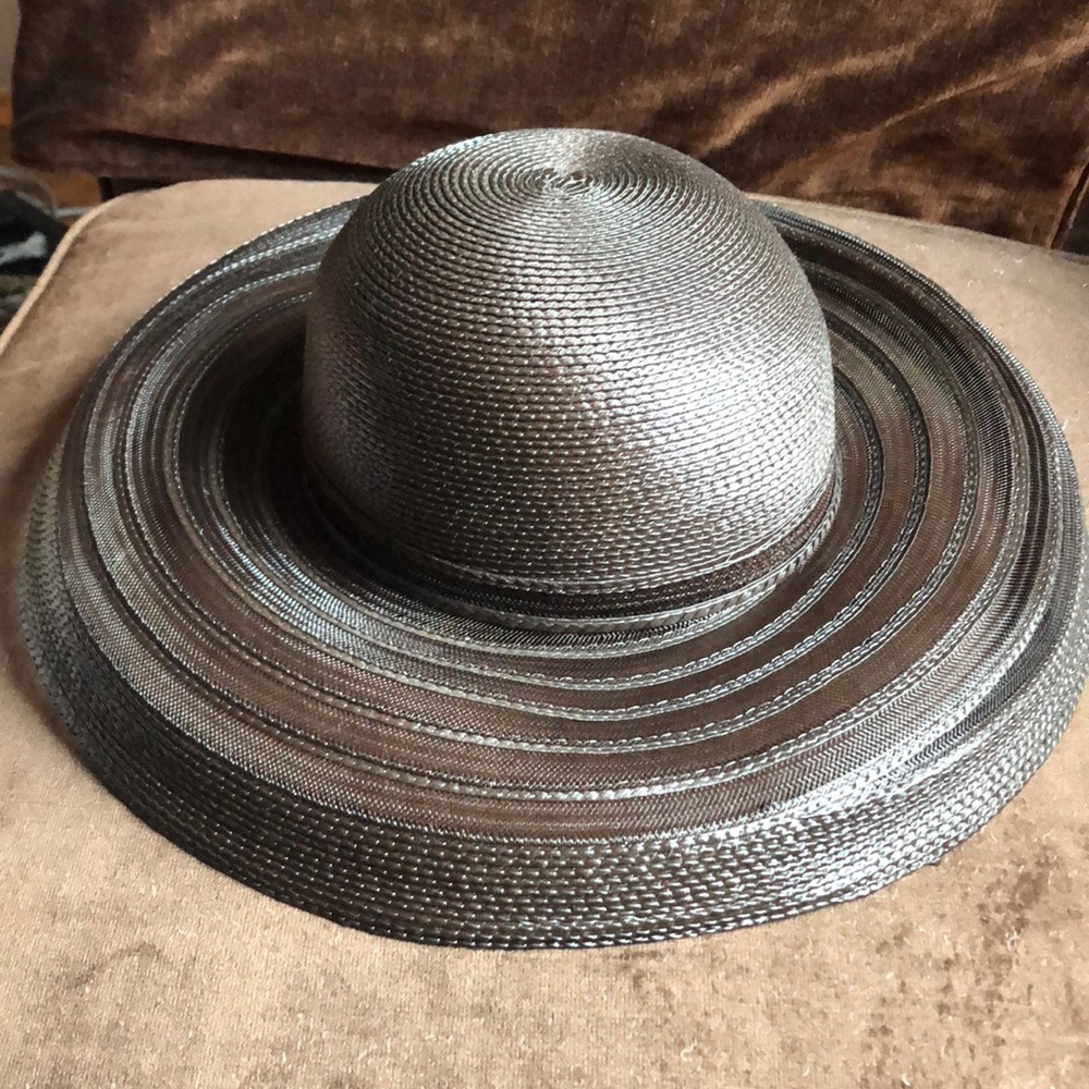 🌞Elegant Sun Hat!!